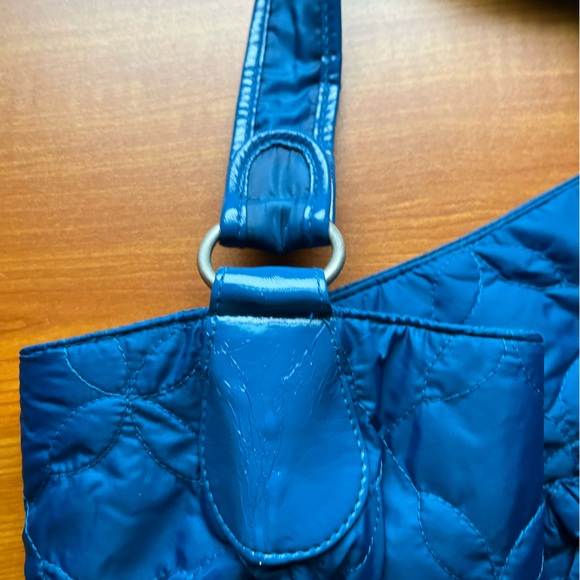 Women's Peacock Blue Hobo bag. Quilted with 2 front pockets. Fully lined. New - Picture 5 of 10